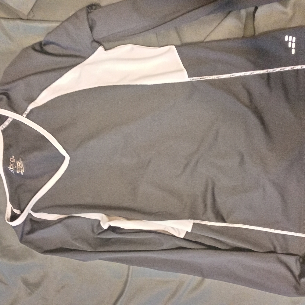 Womens medium BCG long sleeve tee